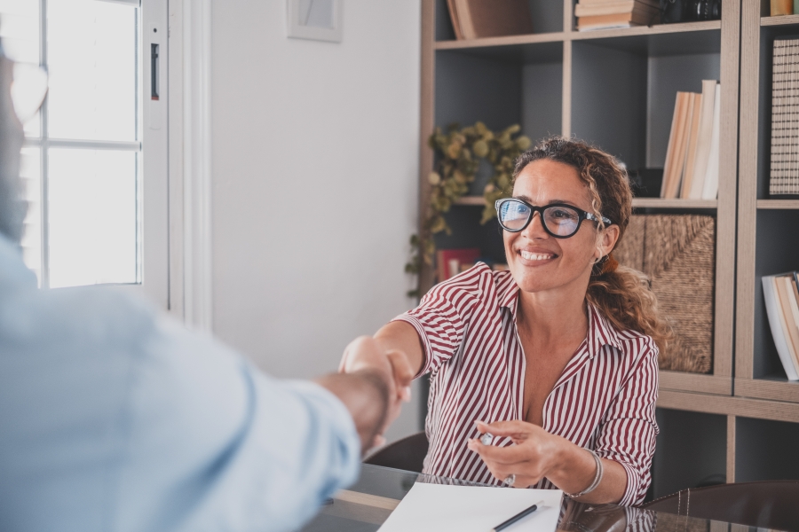 Recommendation For Landing Your First Estate Agent Role