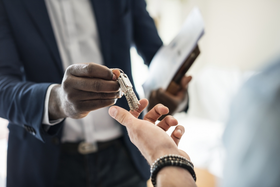 Tips On Finding Estate Agent Jobs